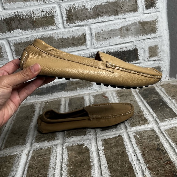 Tod's gommino driving loafers in tan leather size 39 - Picture 2 of 10